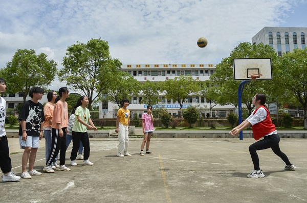 qxlarge-dsc-88F273708BA0A22675470BB0F327AE41.jpg qxlarge-dsc-88F273708BA0A22675470BB0F327AE41.jpg