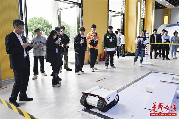 图片 1.png 图片 1.png