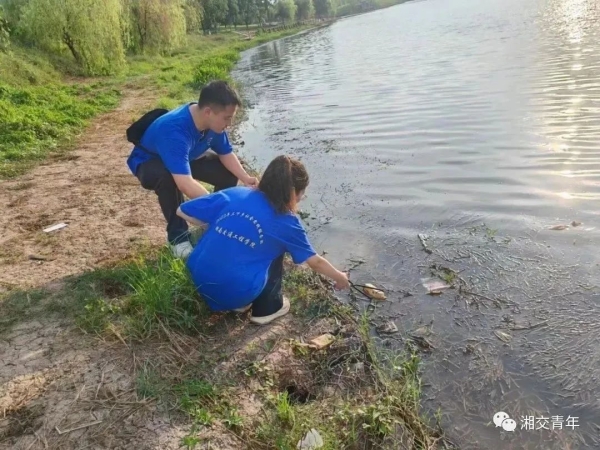 e1ca87eb3a8e16f8817b30bf1b8c567.jpg e1ca87eb3a8e16f8817b30bf1b8c567.jpg