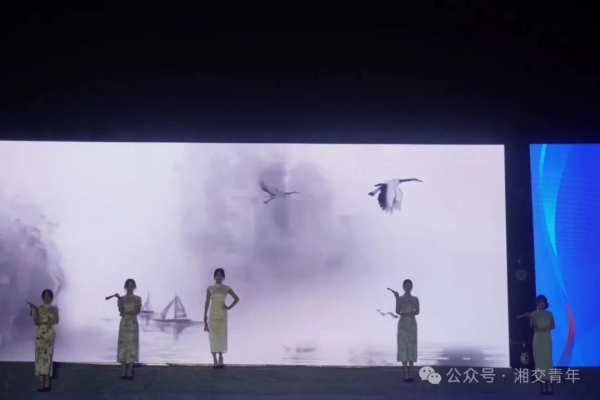 0505bbc126c094ba7dae31a7d609eec.jpg 0505bbc126c094ba7dae31a7d609eec.jpg