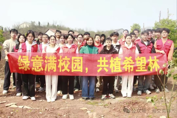 820ac50daf9fd9527e0000c0a32591b.jpg 820ac50daf9fd9527e0000c0a32591b.jpg