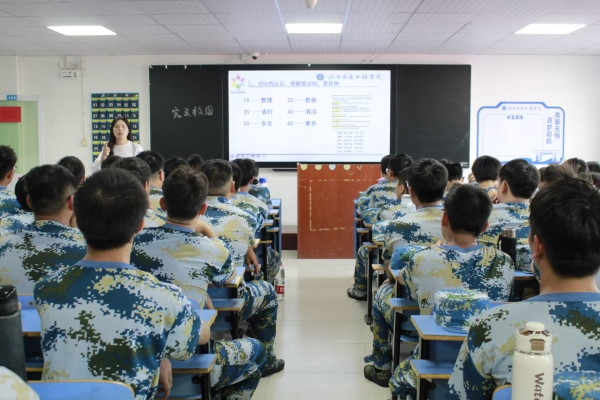 3227dbcba4b826ea970a7902645ef63c.jpg 3227dbcba4b826ea970a7902645ef63c.jpg