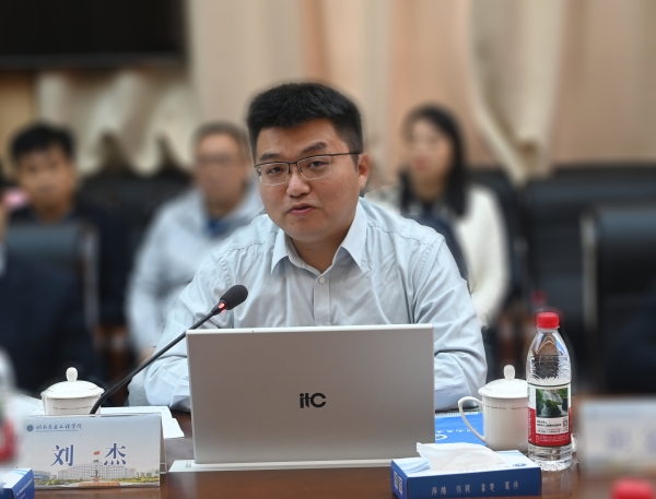 363548025329398500928edfd05928e5.jpg 363548025329398500928edfd05928e5.jpg