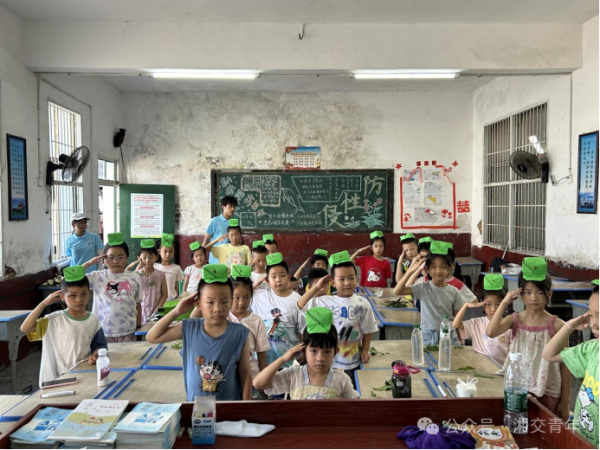 2ddf8bdf7a0d04bf2cbdfceb450f9fd6.png 2ddf8bdf7a0d04bf2cbdfceb450f9fd6.png