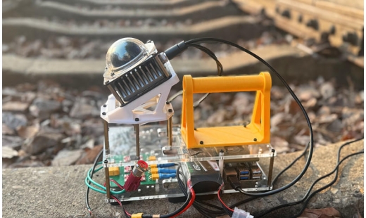 【湖南教育发布】beat365手机版官方网站学生团队突破性研发“湘巡智轨”系统 北斗+AI赋能铁路智能巡检